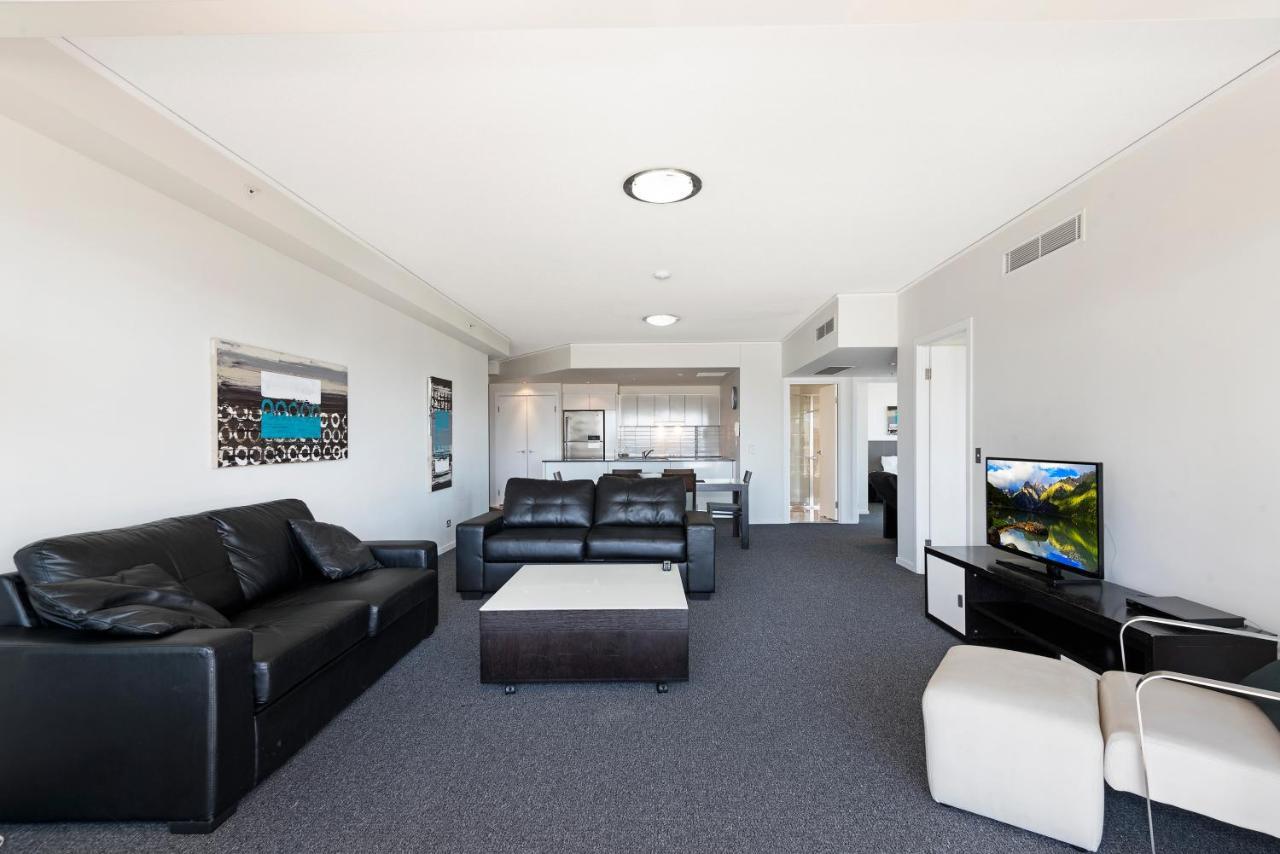 Mantra Sierra Grand Aparthotel Gold Coast Exterior photo